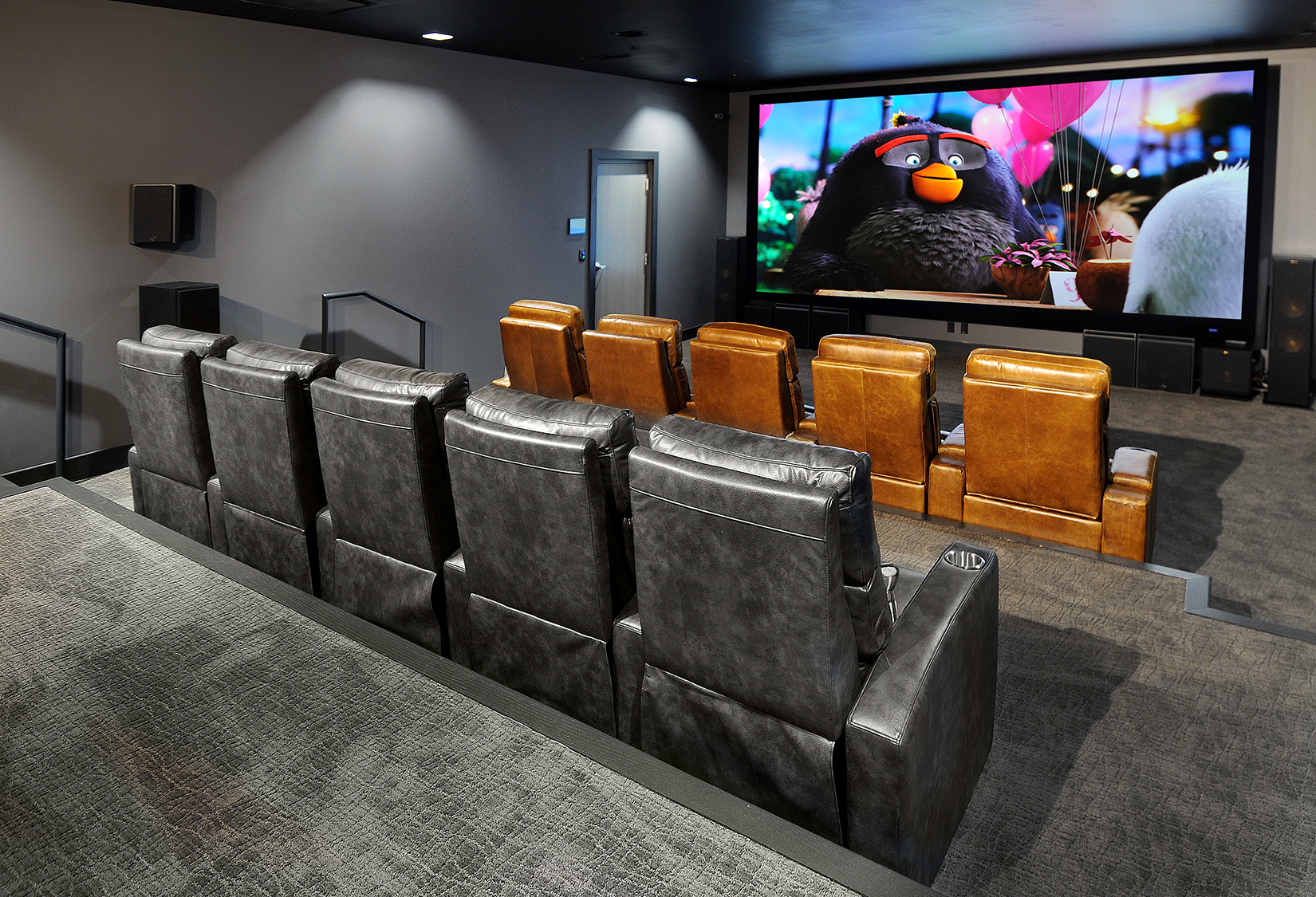Home theater cinema
